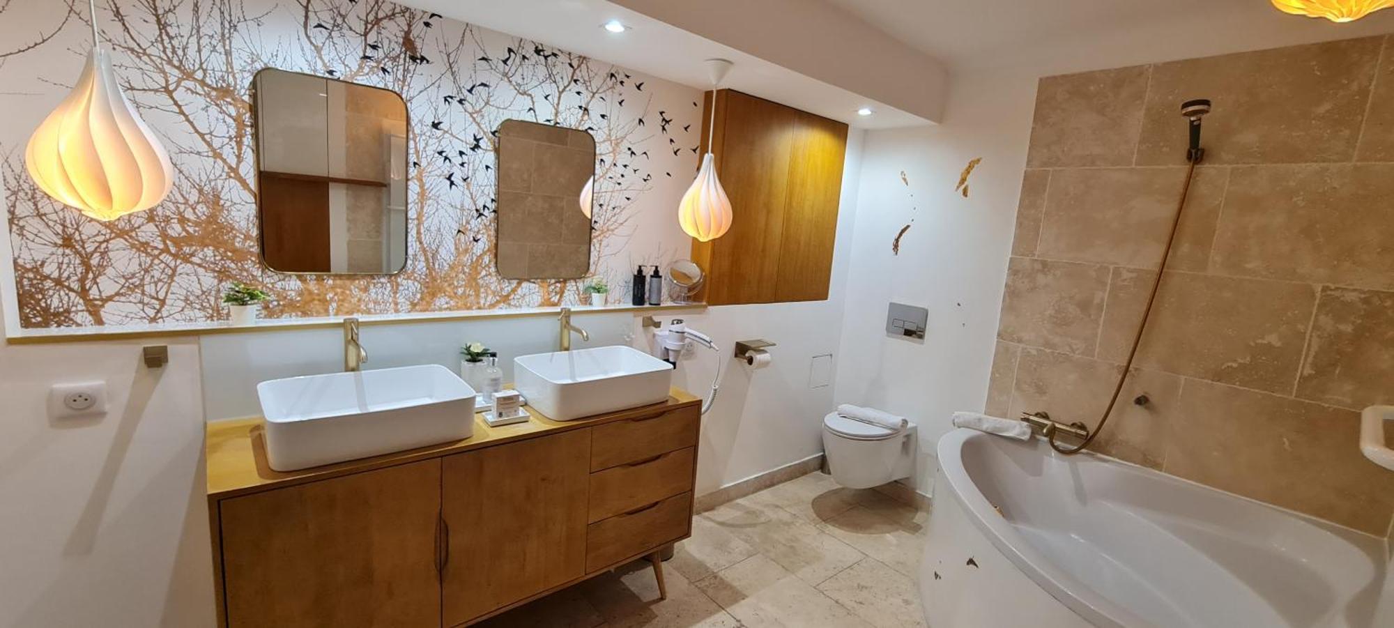 Les Suites De Montigny Екс ан Прованс Стая снимка