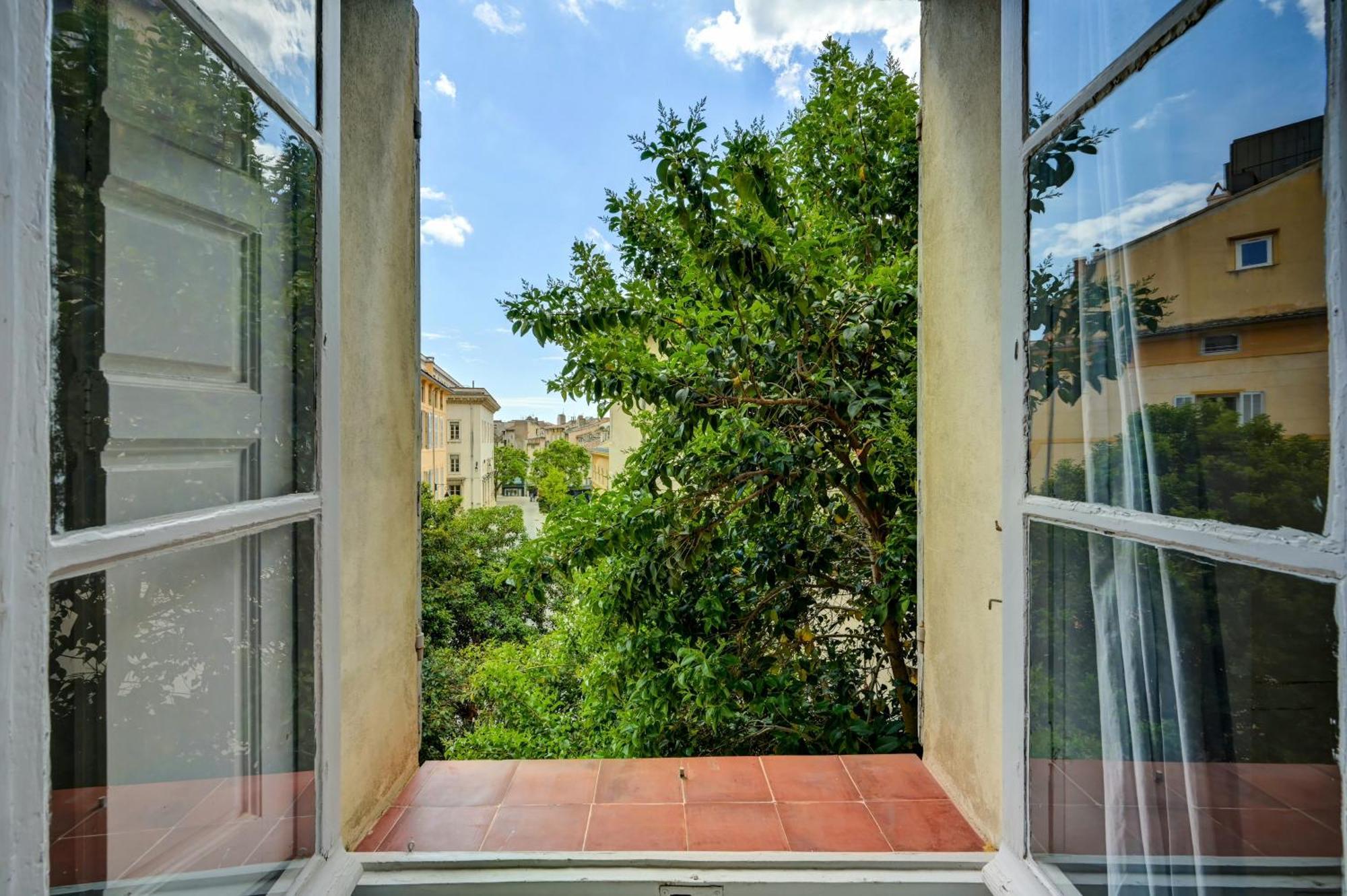 Les Suites De Montigny Екс ан Прованс Стая снимка